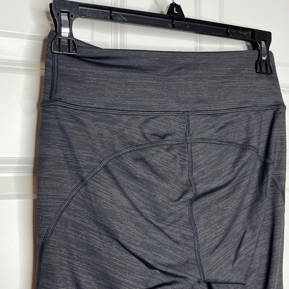 Outdoor Voices Womens Small Crop Heathered Black Active Leggings Athleisure - Picture 3 of 6
